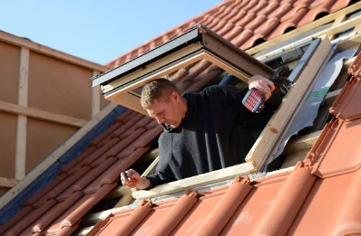 Pose de fenêtres de toit Velux à Germigney